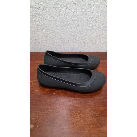 Crocs Black Women's Slip-On Flat Rubber Shoes Size 8 - Picture 3 of 10